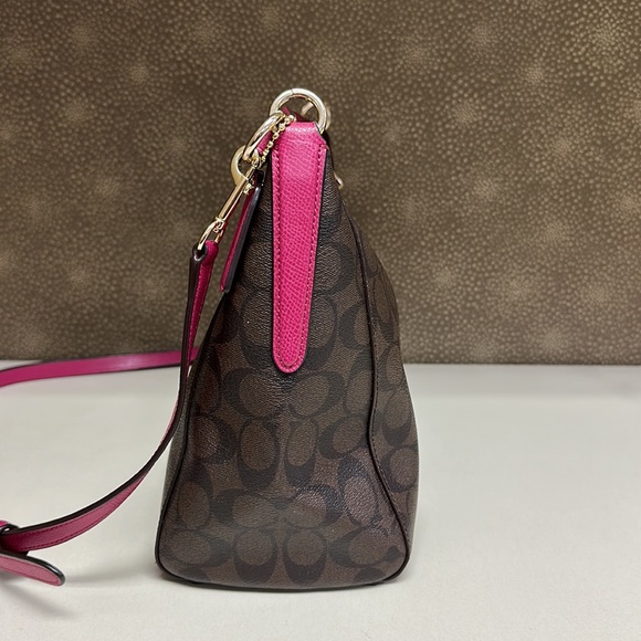 🔥🔥🔥Coach Signature Canvas Pink Leather Strap Crossbody Shoulder Bag - Picture 5 of 15